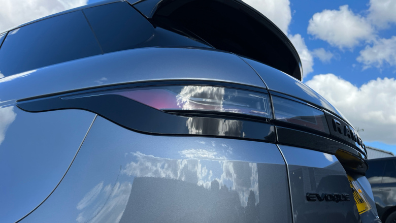 Land Rover Range Rover Evoque 2.0 D200 Dynamic SE 5dr Auto Diesel Hatchback